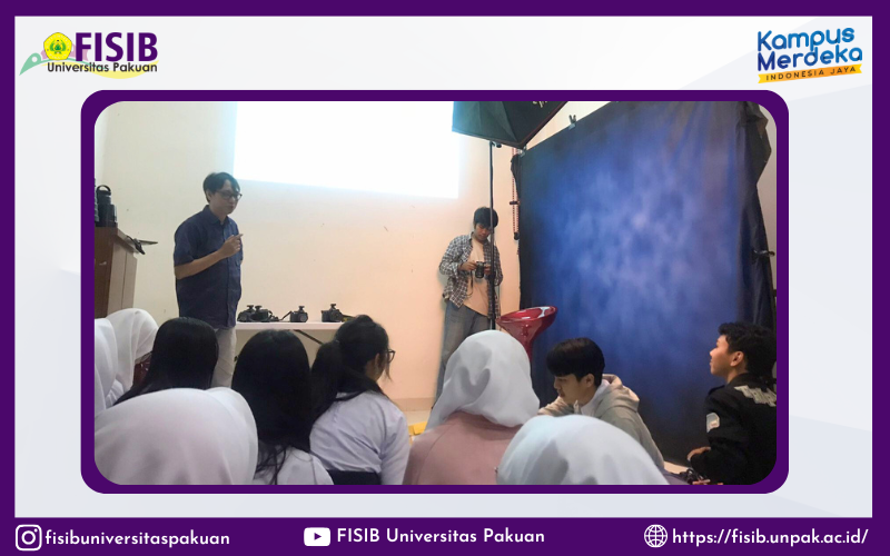 Pelatihan Fotografi Studio: Meningkatkan Kreativitas Visual Siswa SMA Negeri 3 Bogor