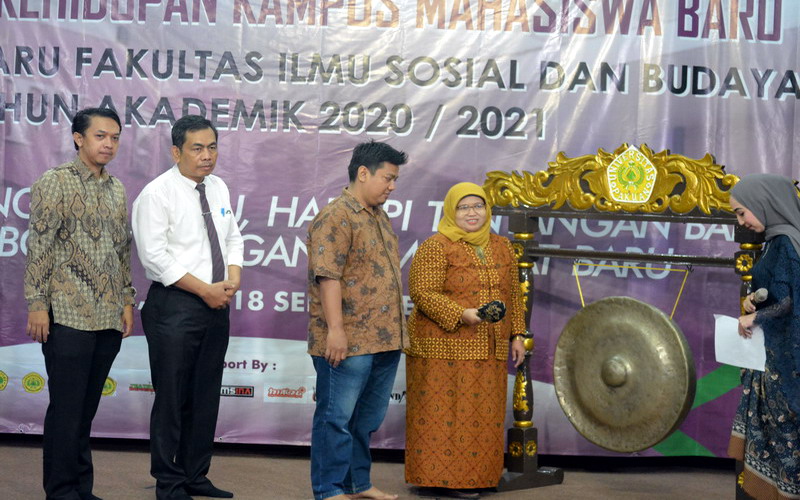 Pengenalan Kehidupan Kampus Bagi Mahasiswa Baru